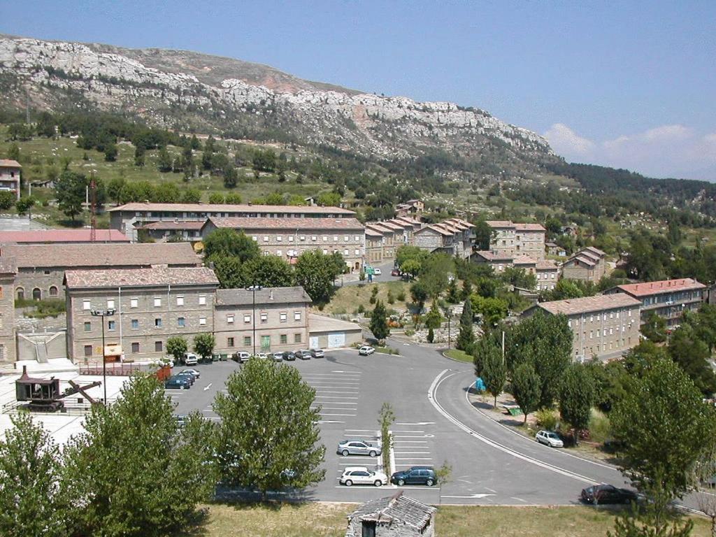 Santa Bárbara Sant Corneli Exterior foto